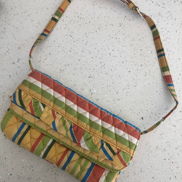 Vera Bradley clutch - Picture 2 of 5